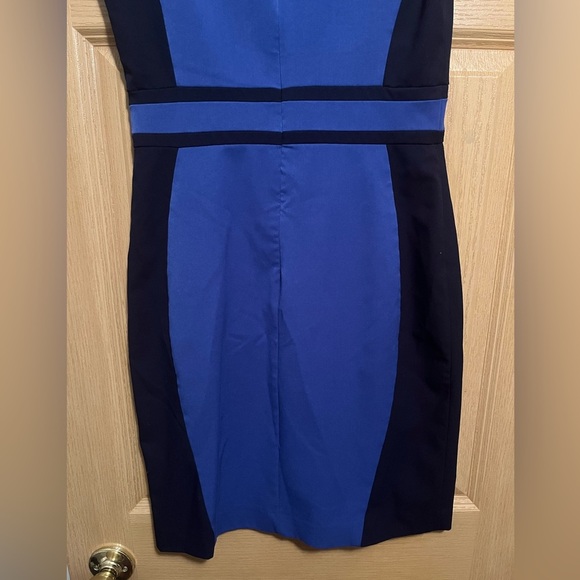 New York & Company Color Block Shift Dress Royal Blue Navy - Picture 11 of 12